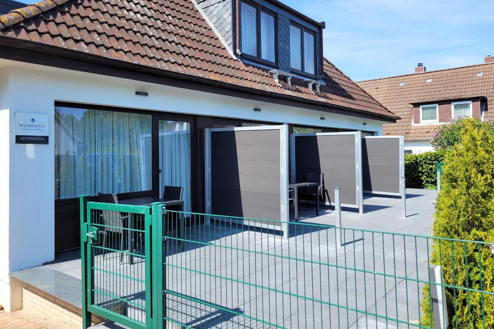 Hochwertige Ferienwohnung In Ruhiger Lage Mit Eigener Terrasse Und Parkplatz, Nur 7 Gehminuten Zum Strand Entfernt - Hoher Schlafkomfort Dank Boxspringbett Scharbeutz Ngoại thất bức ảnh